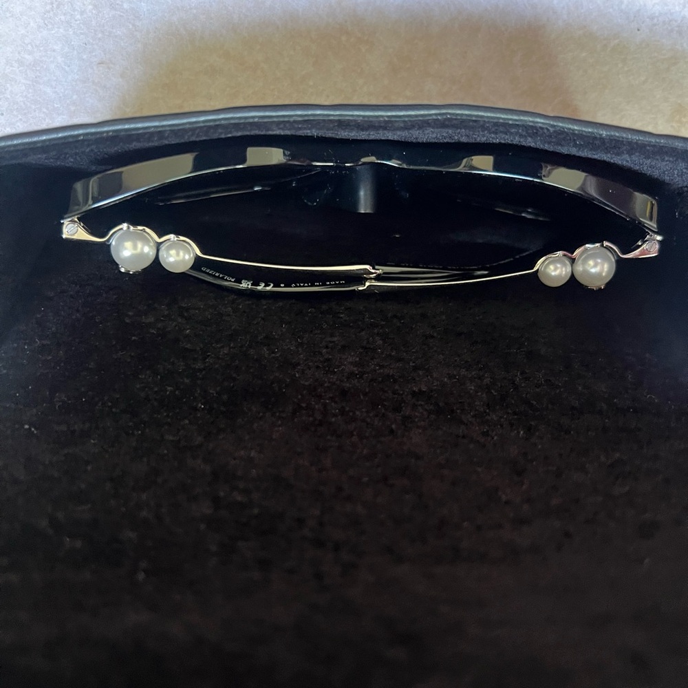 Chanel Black Square Sunglasses with Pearl Detail - Picture 12 of 16